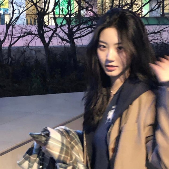 女性枷锁